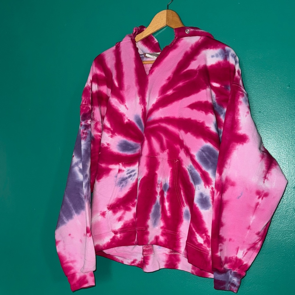 💕🌸💗🌺🪻Pink and Purple Tie-Dye Hoodie